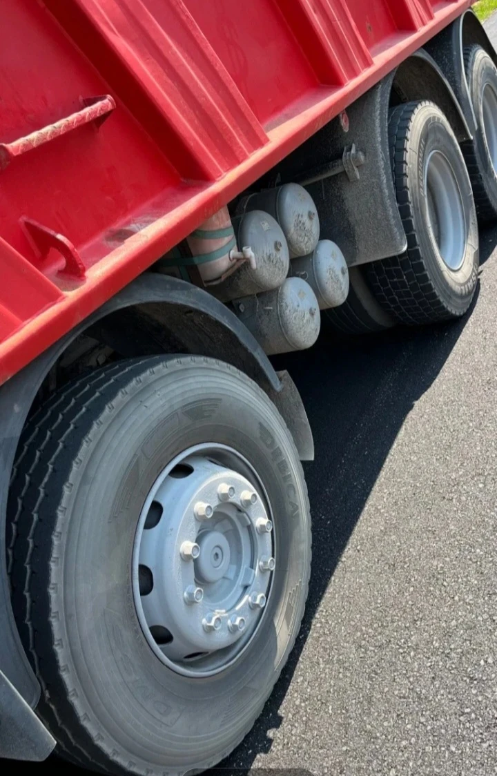 Scania 124  - изображение 9