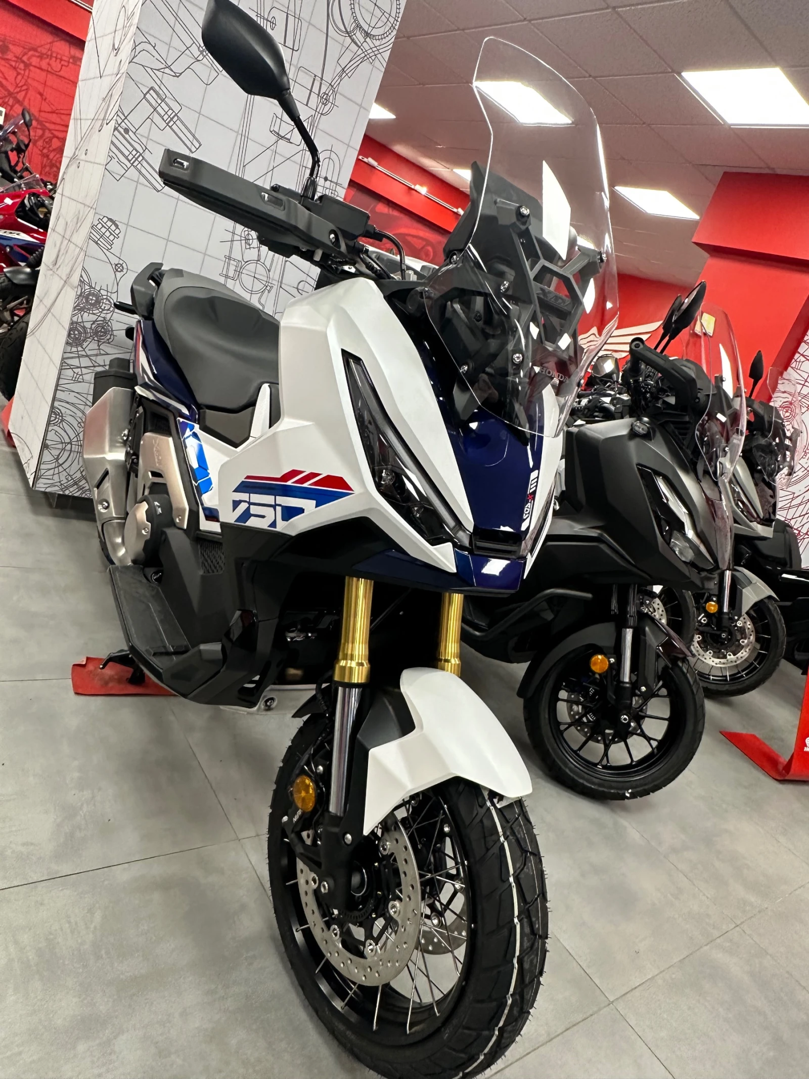 Honda X-ADV 750 Special Edition НОВ 0км., снимка 2 - Мотоциклети и мототехника - 54973696