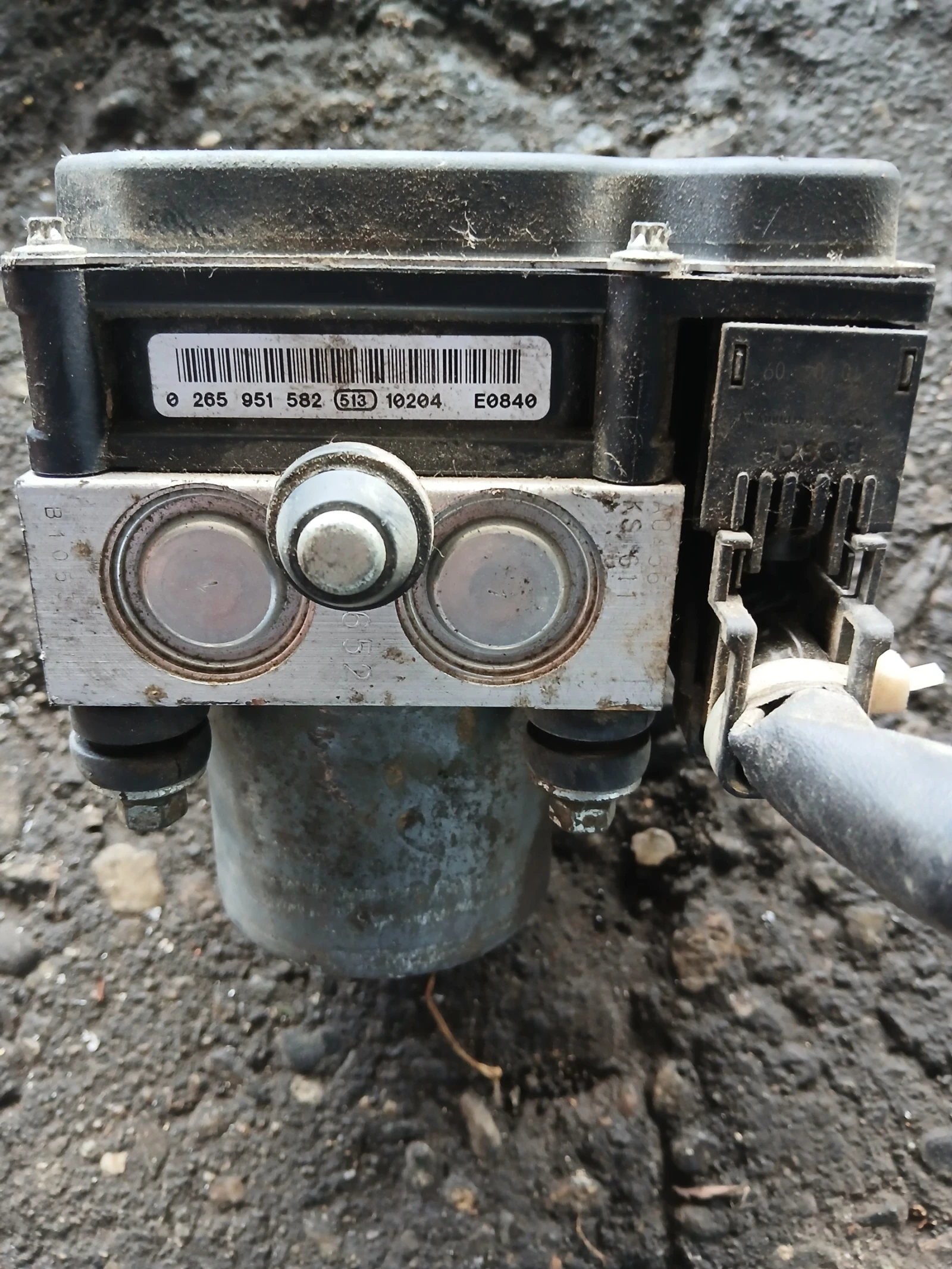 0 265 251 508 ABS помпа Subaru Forester , снимка 4 - Части - 54780137