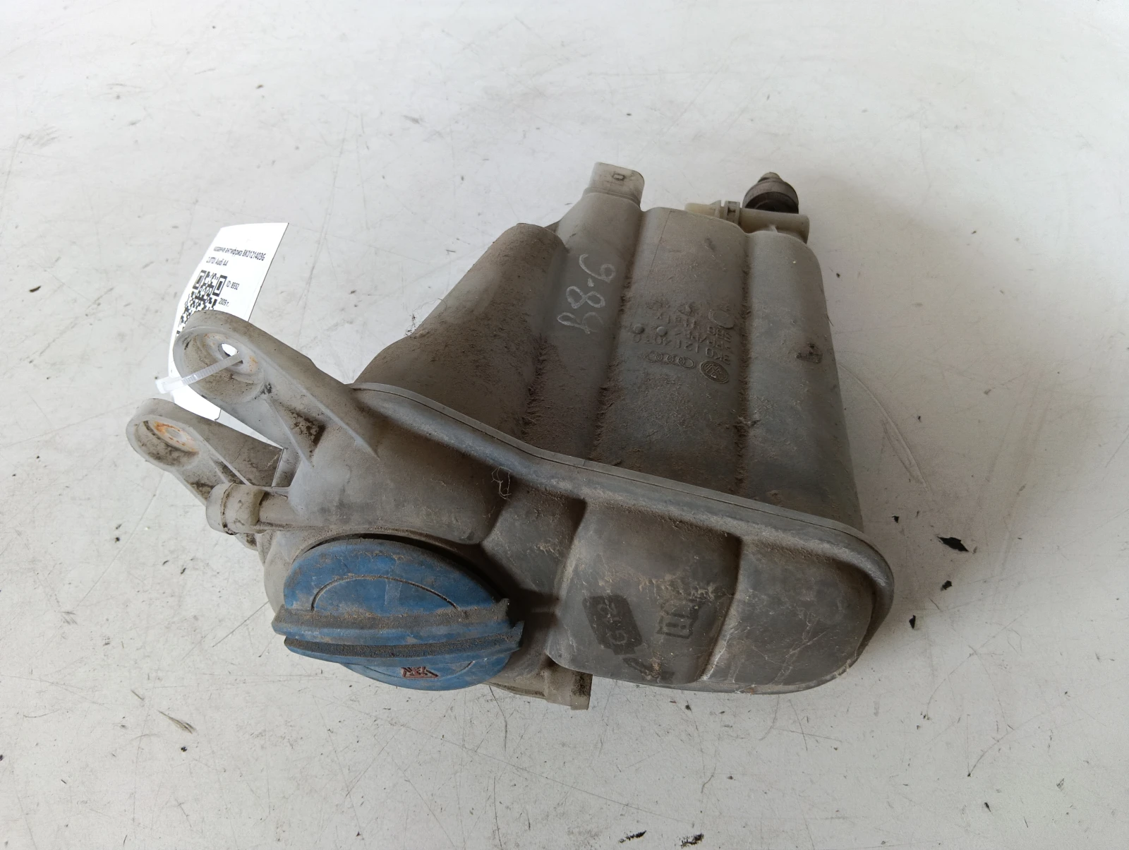 казанче антифриз 8K0121403G 2.0TDI Audi A4
