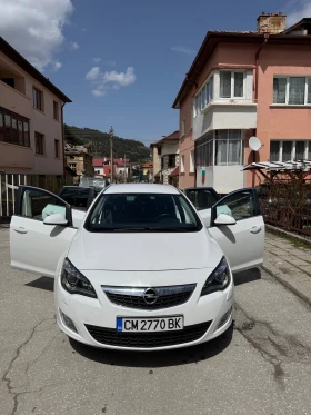 Opel Astra J 1.4 Turbo, снимка 5