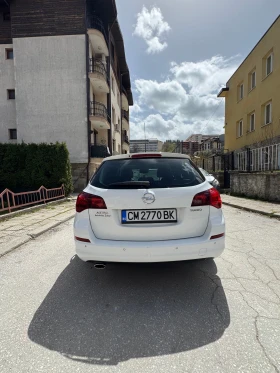 Opel Astra J 1.4 Turbo, снимка 3