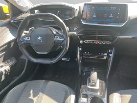 Peugeot 208, снимка 12