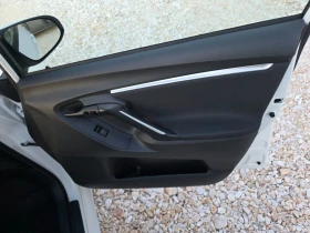 Toyota Verso 1.6 VVTI Панорама Климатроник Автопилот, снимка 6