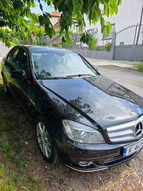 Mercedes-Benz C 220, снимка 2