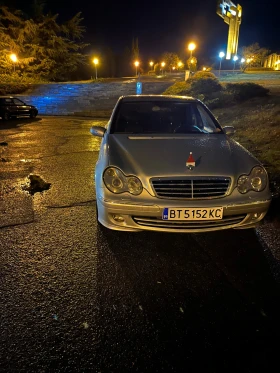 Mercedes-Benz C 200, снимка 2