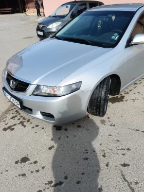 Honda Accord i-CDTI, снимка 14 - Автомобили и джипове - 52586227
