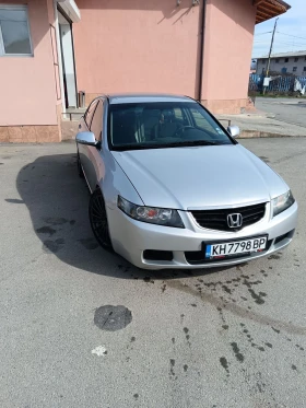 Honda Accord i-CDTI, снимка 8 - Автомобили и джипове - 52586227