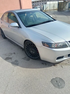 Honda Accord i-CDTI, снимка 13 - Автомобили и джипове - 52586227