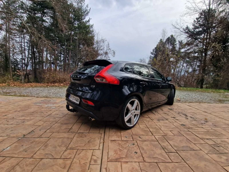 Volvo V40 V40, D3, 150 к, с, 2014г, снимка 2 - Автомобили и джипове - 46603915