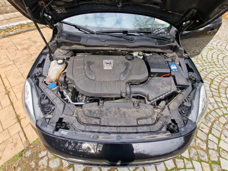 Volvo V40 V40, D3, 150 к, с, 2014г, снимка 12 - Автомобили и джипове - 46603915