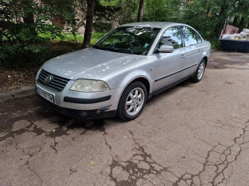 VW Passat 1.9, снимка 6 - Автомобили и джипове - 46847511