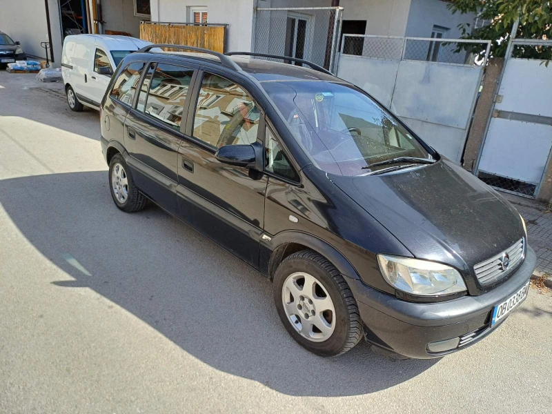 Opel Zafira 1.8 i, снимка 6 - Автомобили и джипове - 47182717