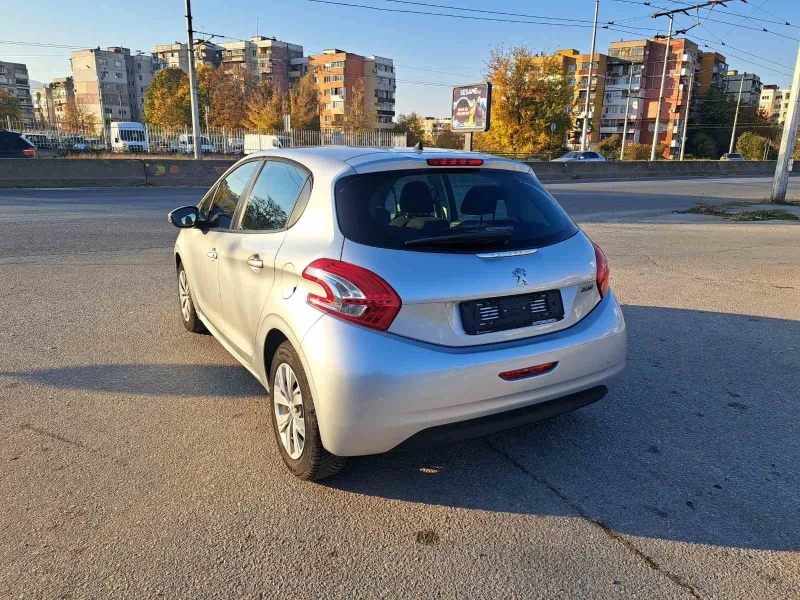 Peugeot 208 HDI, снимка 4 - Автомобили и джипове - 47875044