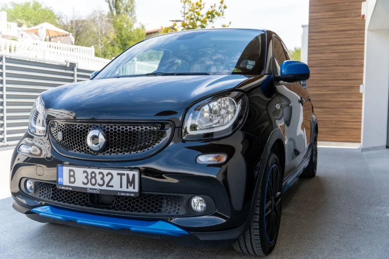 Smart Forfour EQ, снимка 3 - Автомобили и джипове - 48658870