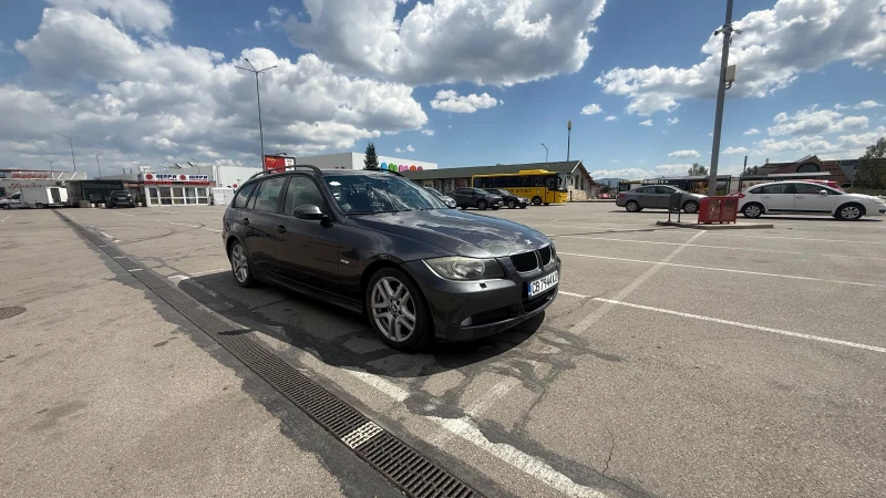 BMW 320 2.0 163 AVTOMAT, снимка 16 - Автомобили и джипове - 51745996