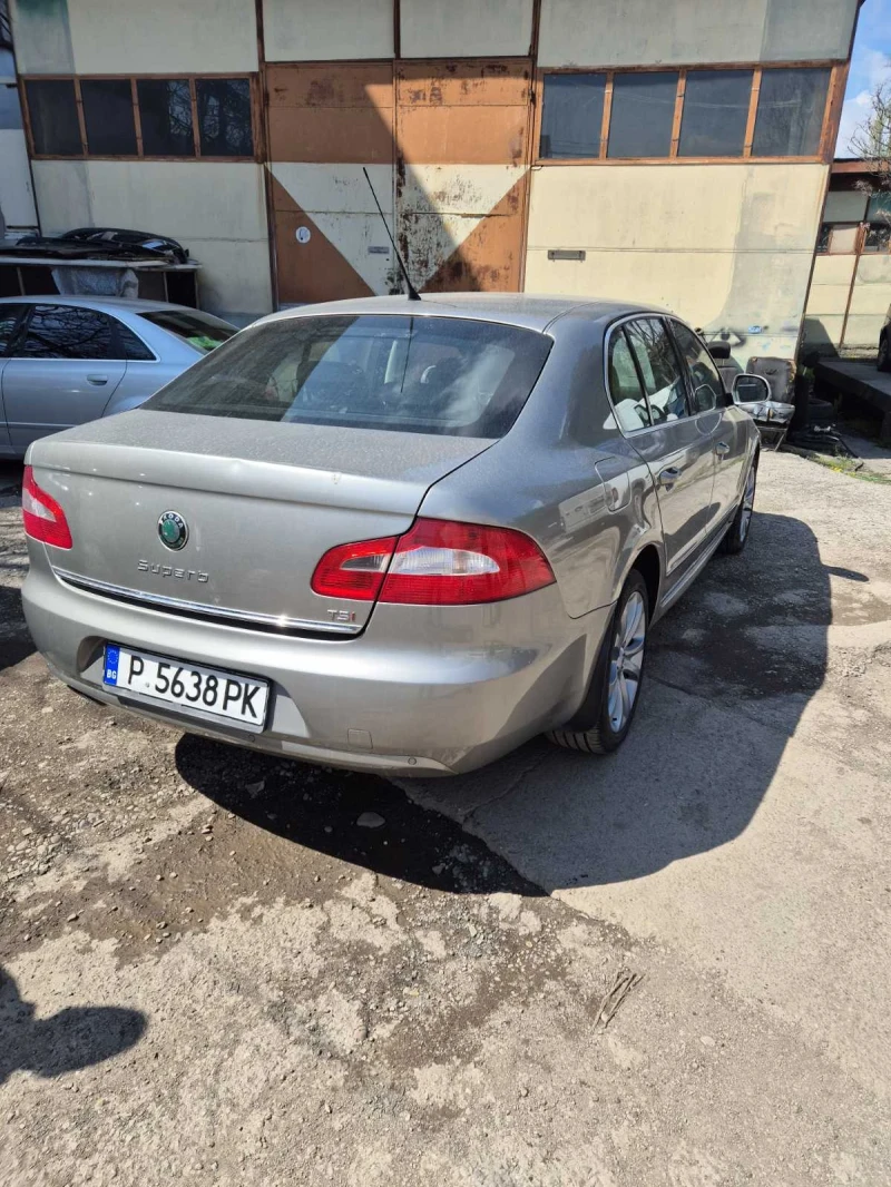 Skoda Superb, снимка 3 - Автомобили и джипове - 51662154