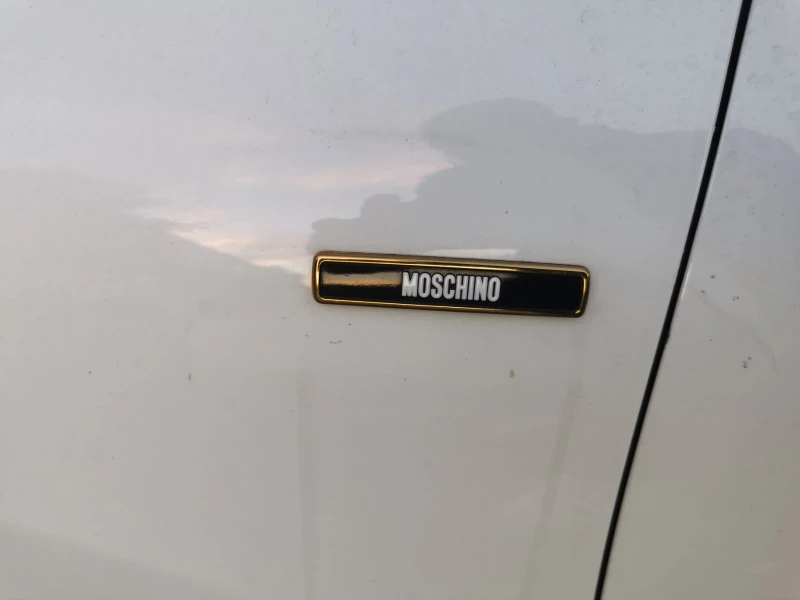 Renault Clio 1.5dCi, MOSCHINO, снимка 15 - Автомобили и джипове - 52081422