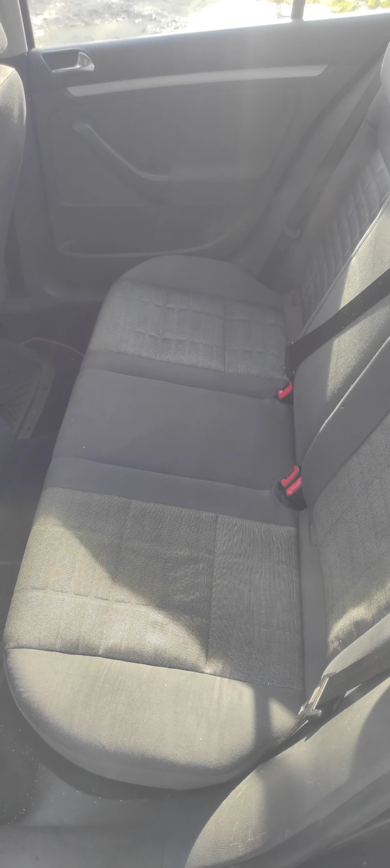 VW Golf, снимка 8 - Автомобили и джипове - 52562604