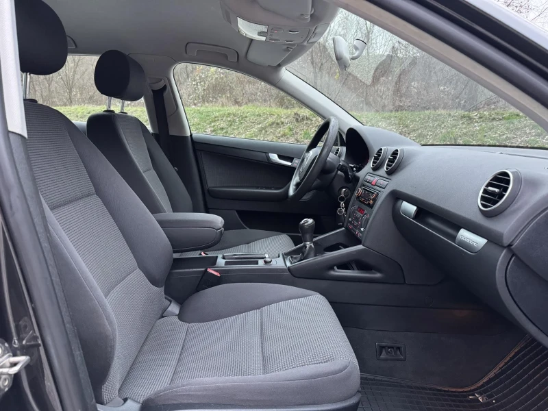 Audi A3 Внос Италия Топ състояние, снимка 12 - Автомобили и джипове - 52706084