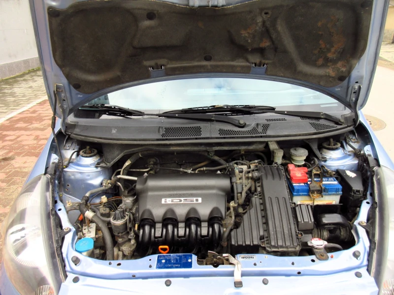 Honda Jazz 1.4i, снимка 12 - Автомобили и джипове - 53392235