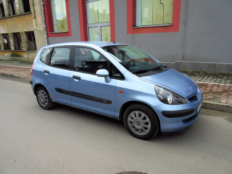 Honda Jazz 1.4i, снимка 3 - Автомобили и джипове - 53392235