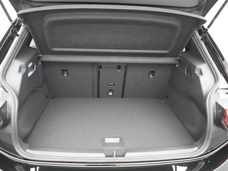 VW ID.3 GTX/286HP/MATRIX/PANO/CAM/KLESS/ACC/789g, снимка 14 - Автомобили и джипове - 53500496