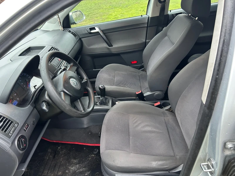 VW Polo, снимка 7 - Автомобили и джипове - 53527696