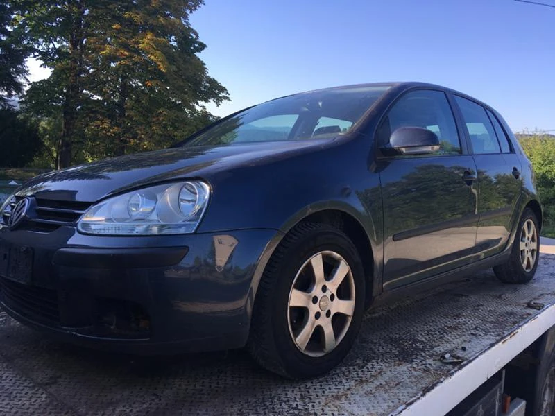 VW Golf 1.4fsi, снимка 3 - Автомобили и джипове - 29795882