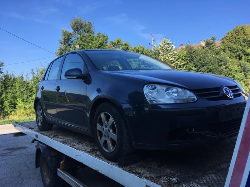 VW Golf 1.4fsi, снимка 1 - Автомобили и джипове - 29795882