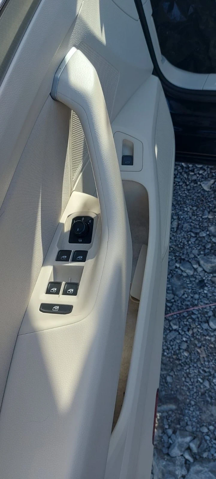 VW Passat 1.6 tdi  | Mobile.bg   9