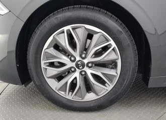 Kia K5 * DISTRONIC * HEAD UP * 360 * ПАНОРАМА * , снимка 10 - Автомобили и джипове - 55393606