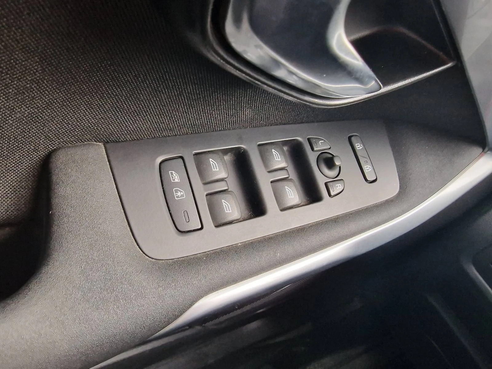 Volvo V40 V40, D3, 150 , , 2014 | Mobile.bg   11