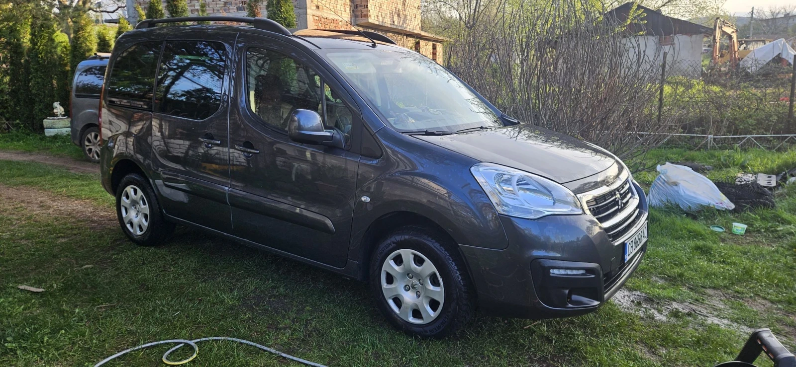 Peugeot Partner Tepee - изображение 9