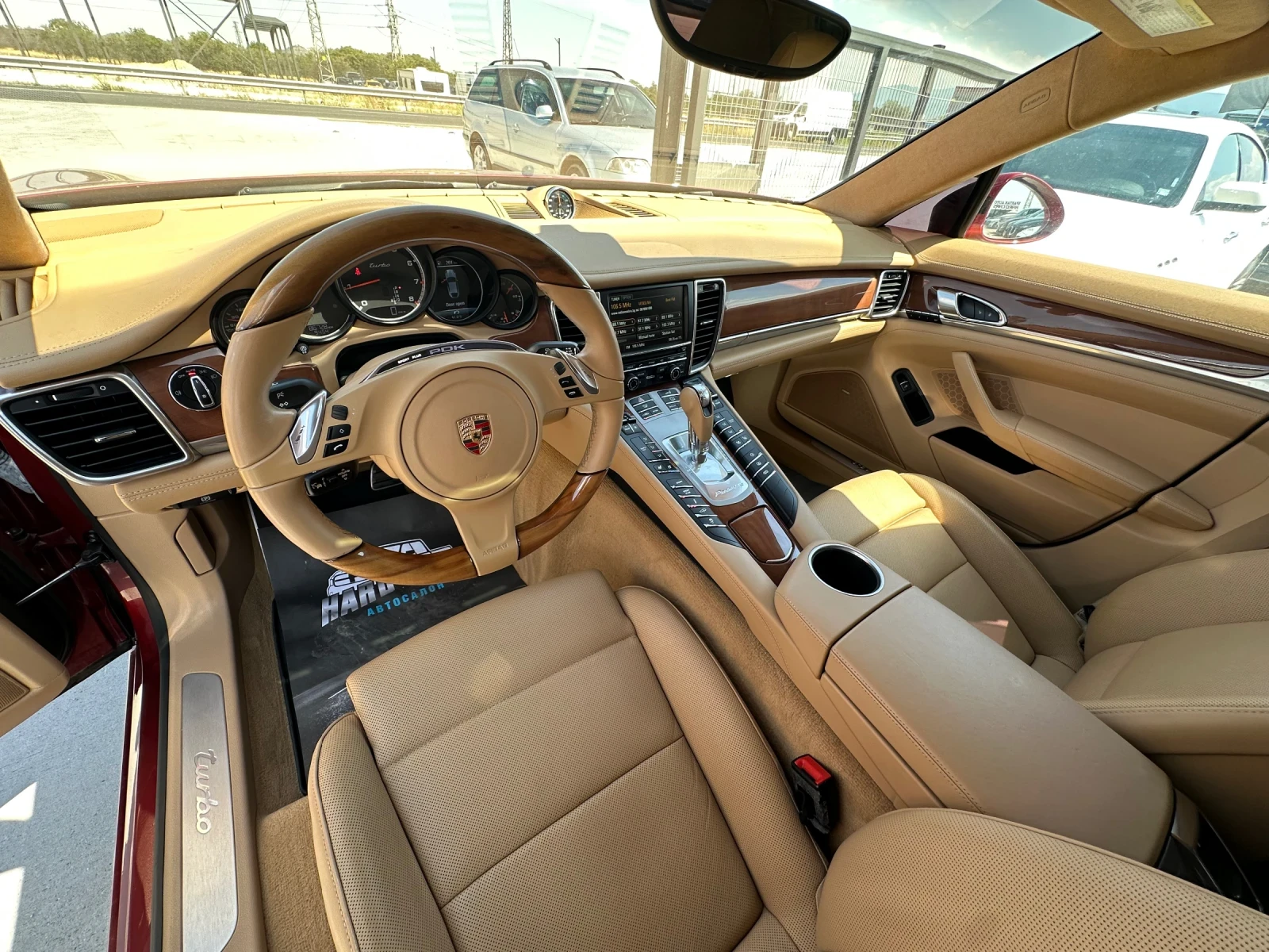 Porsche Panamera Turbo* Face* Ceramic* Distronic* 360-cam*  - изображение 7