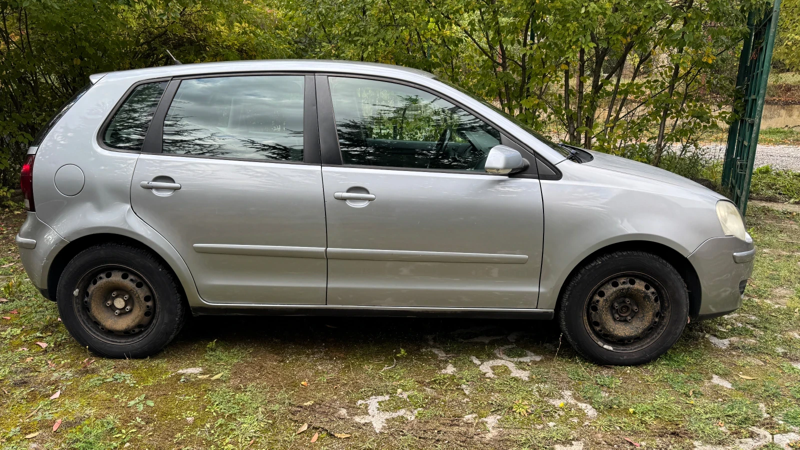VW Polo Mk4 9N3, 1.4i, АВТОМАТИК, летни + зимни гуми - изображение 7