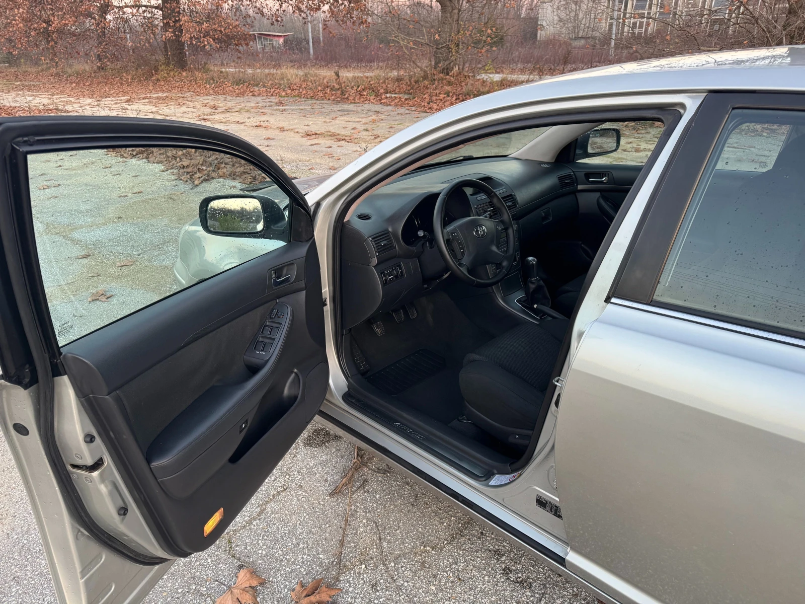 Toyota Avensis 1.8 vvti - изображение 6