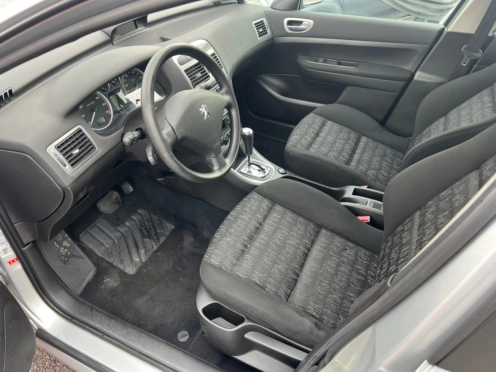 Peugeot 307 2.0i AVTOMAT - изображение 7