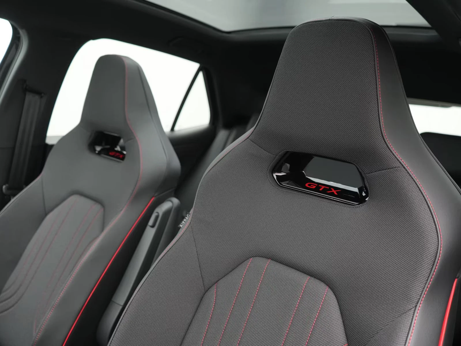 VW ID.3 GTX/286HP/MATRIX/PANO/CAM/KLESS/ACC/789g - изображение 6