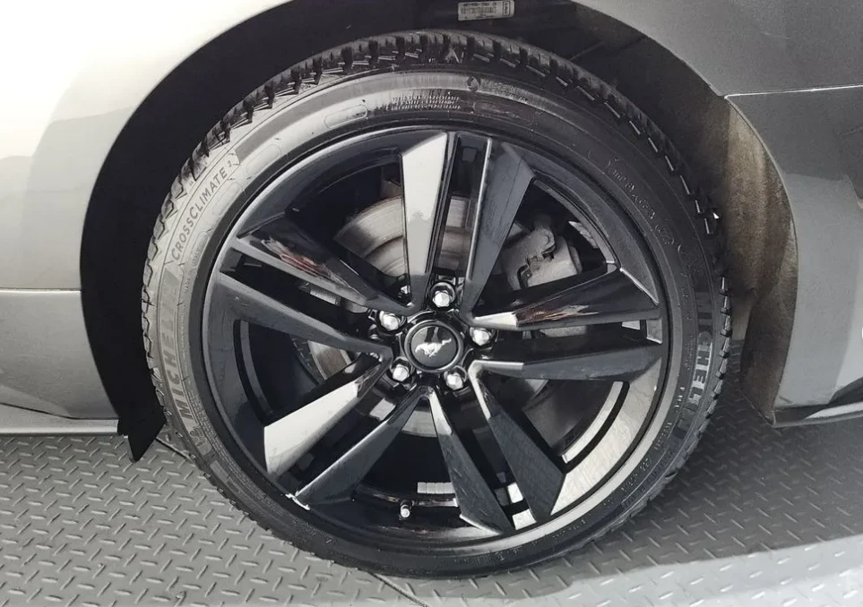 Ford Mustang 2.3 Eco Boost* GT-500 Pack* КОЖА* ОБДУХВАНЕ* NAVI* - изображение 5