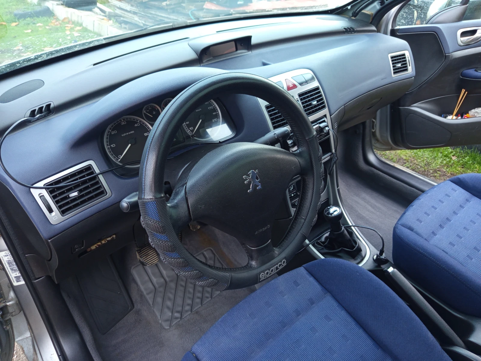 Peugeot 307 SW 7- Meстна, снимка 8 - Автомобили и джипове - 53813700