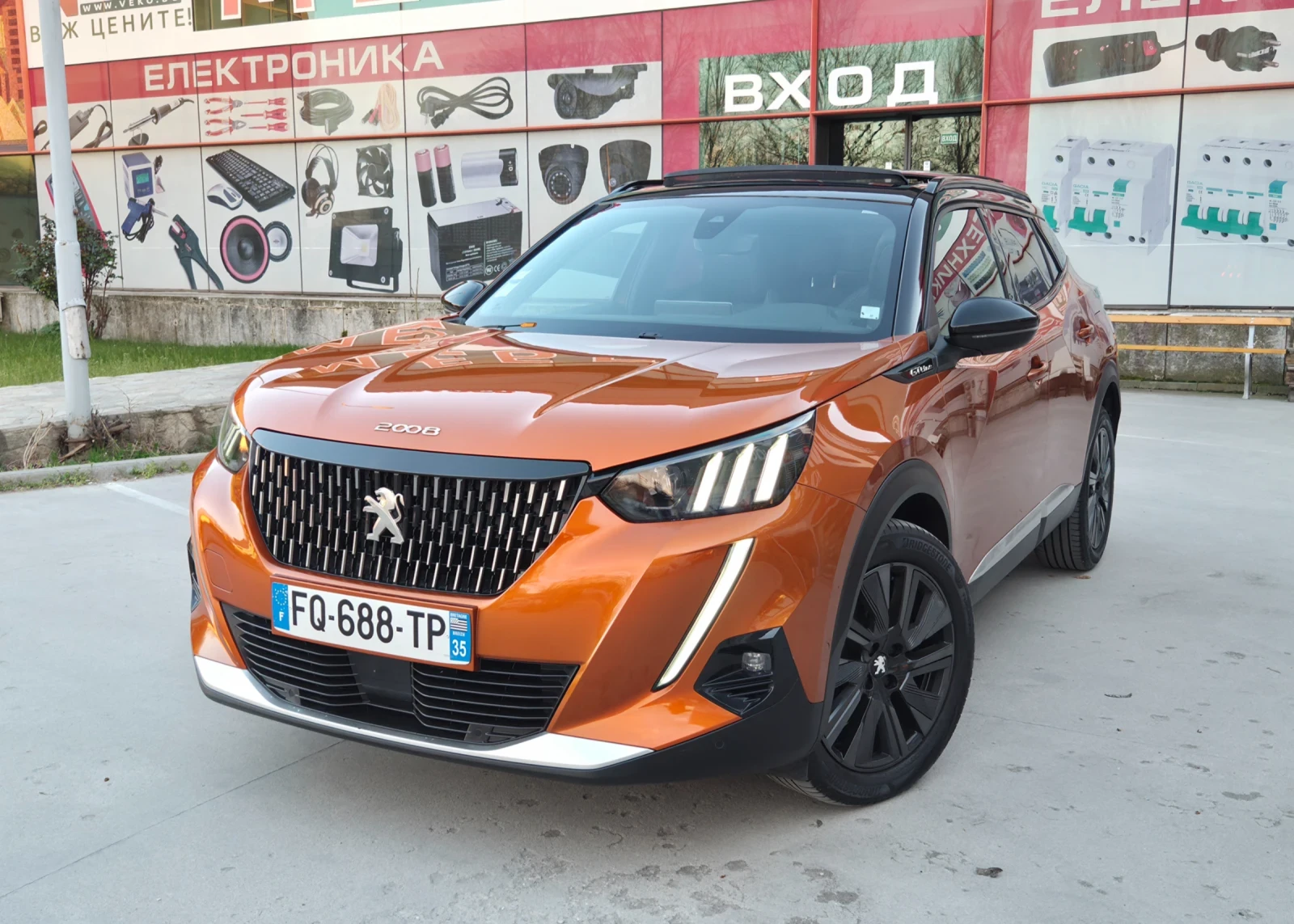 Peugeot 2008 GT 1.5 HDi / Панорама/ Обслужен/ 8мм.Верига!