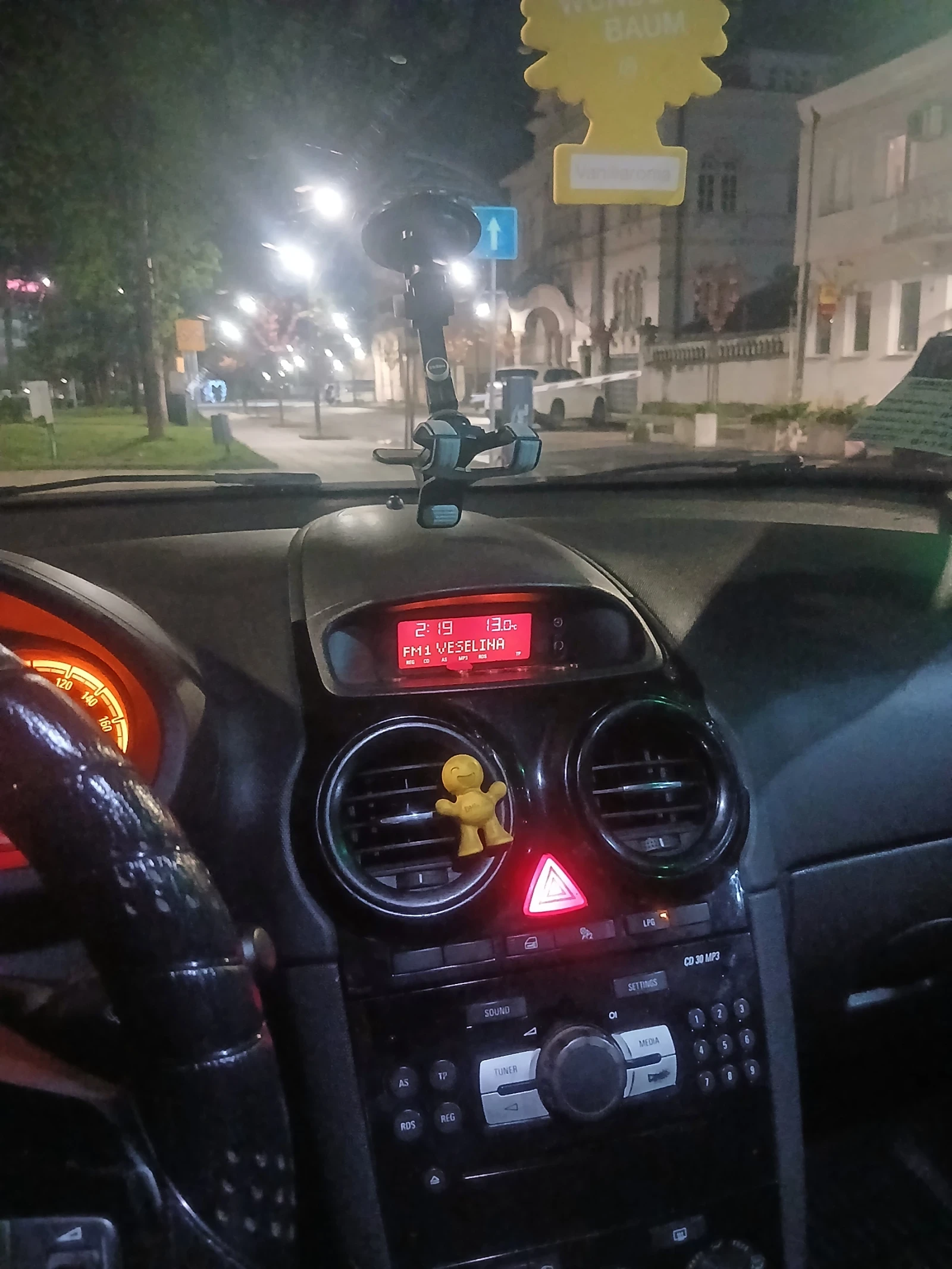 Opel Corsa Korsa, снимка 2 - Автомобили и джипове - 54583853