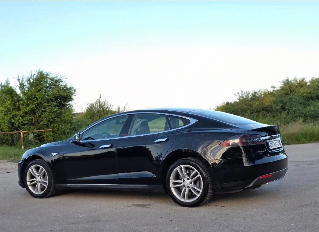 Tesla Model S Free Supercharge, 7 седалки, снимка 4 - Автомобили и джипове - 54936818