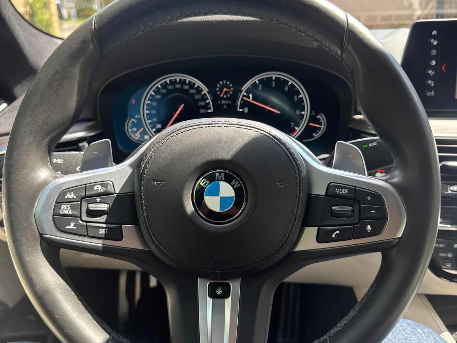 BMW 540 XDRIVE* HARMAN KARDON* HEAD-UP* 360* ПОДГРЕВ* ОБДУ, снимка 6 - Автомобили и джипове - 55494634