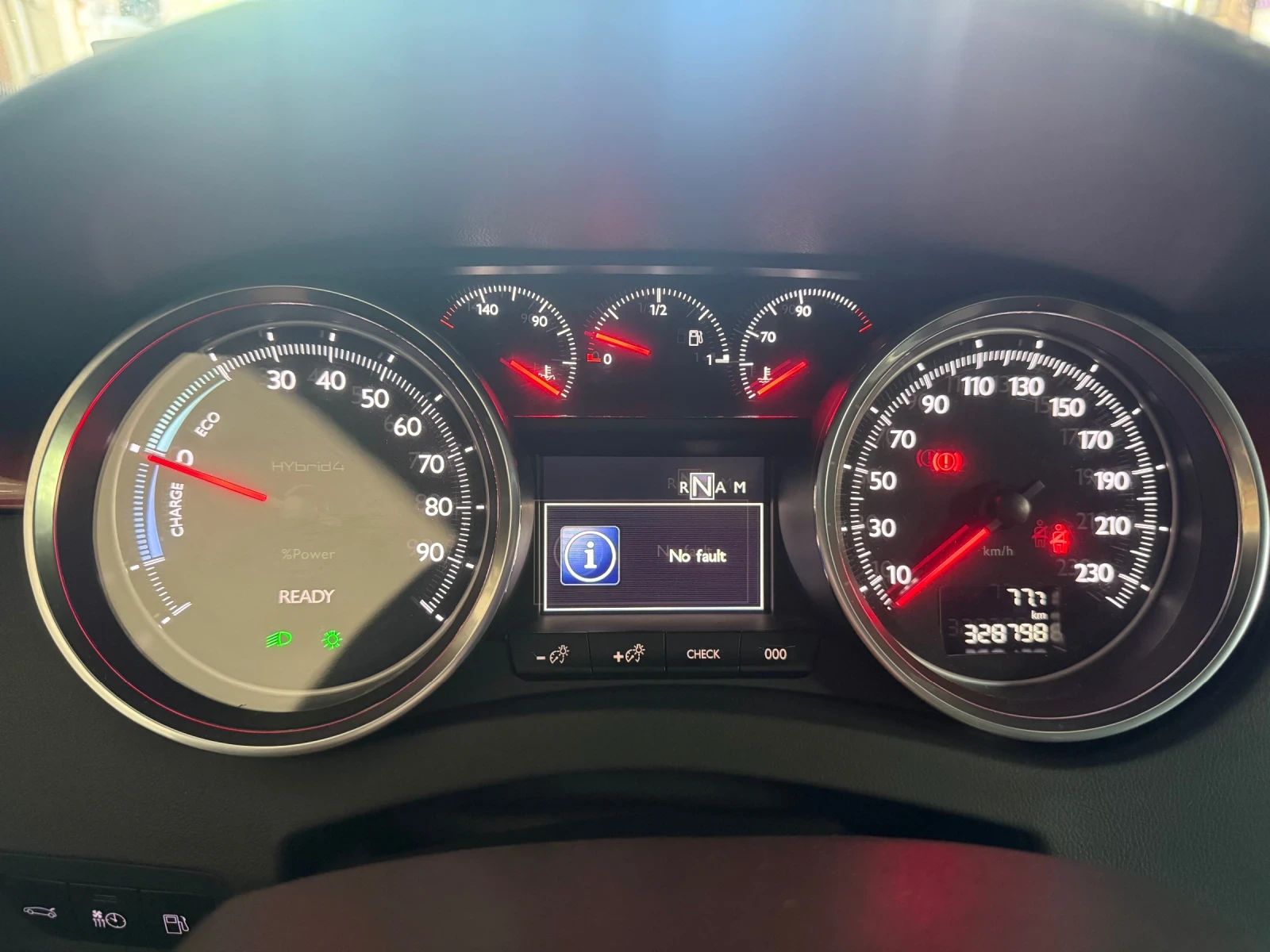 Peugeot 508 RXH 4x4 Webasto Hybrid 2.0HDI, снимка 17 - Автомобили и джипове - 55500048