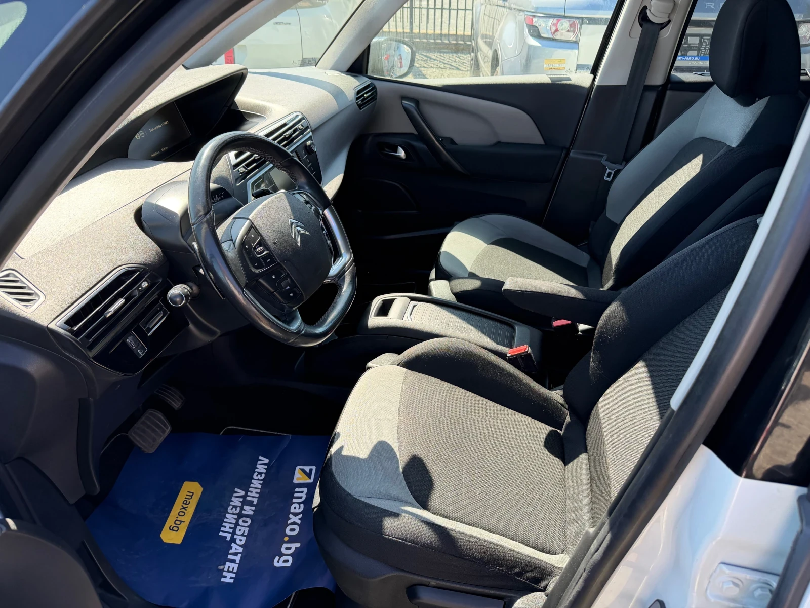 Citroen C4 Picasso 1.6 HDI, снимка 7 - Автомобили и джипове - 55678081
