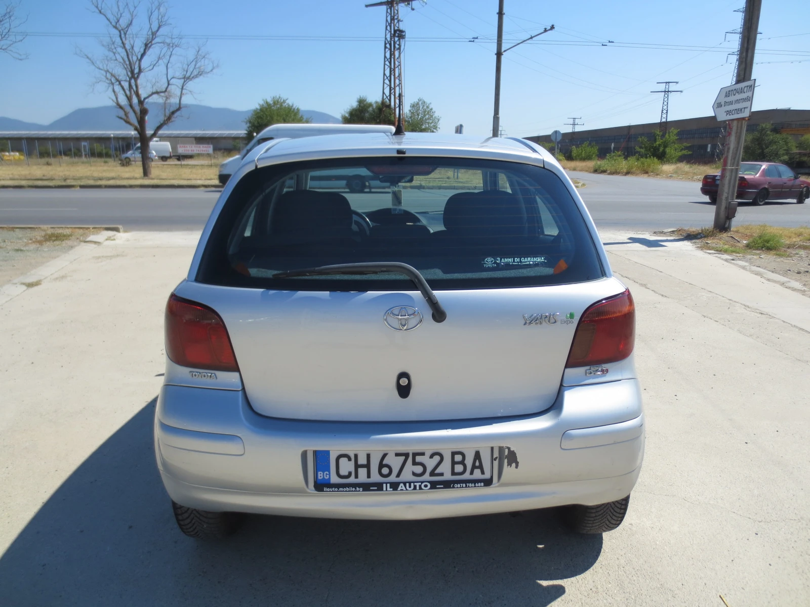 Toyota Yaris 1.4 D4D, снимка 6 - Автомобили и джипове - 55703002