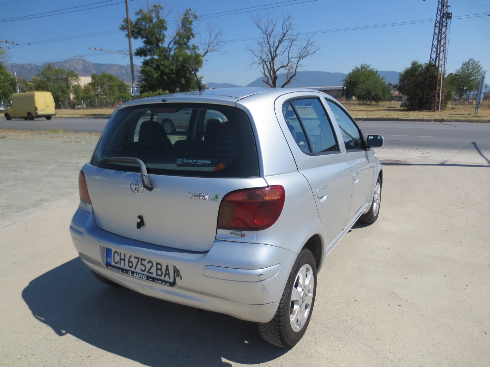 Toyota Yaris 1.4 D4D, снимка 5 - Автомобили и джипове - 55703002