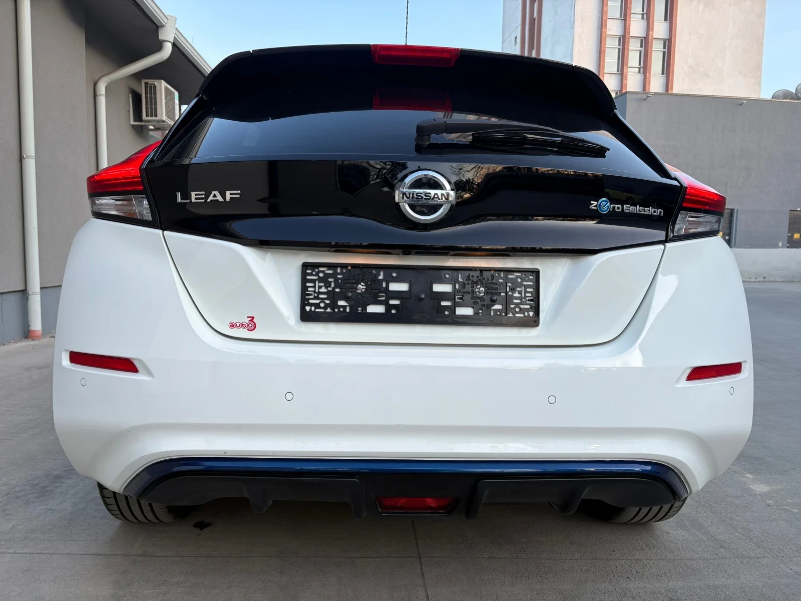 Nissan Leaf  N-Connecta 40kW, снимка 6 - Автомобили и джипове - 56175683